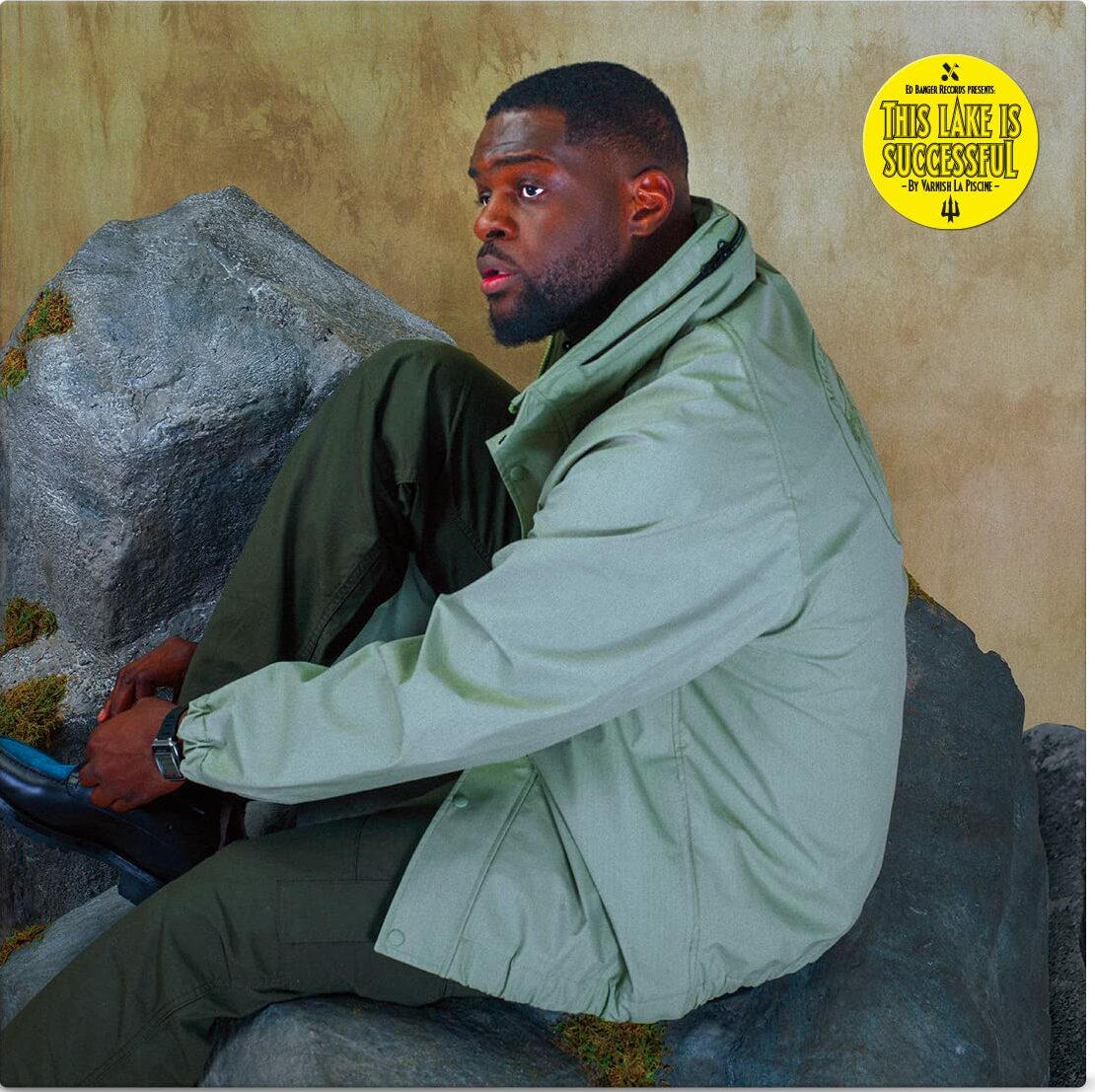 Varnish la Piscine - THIS LAKE IS SUCCESSFUL
.jpg